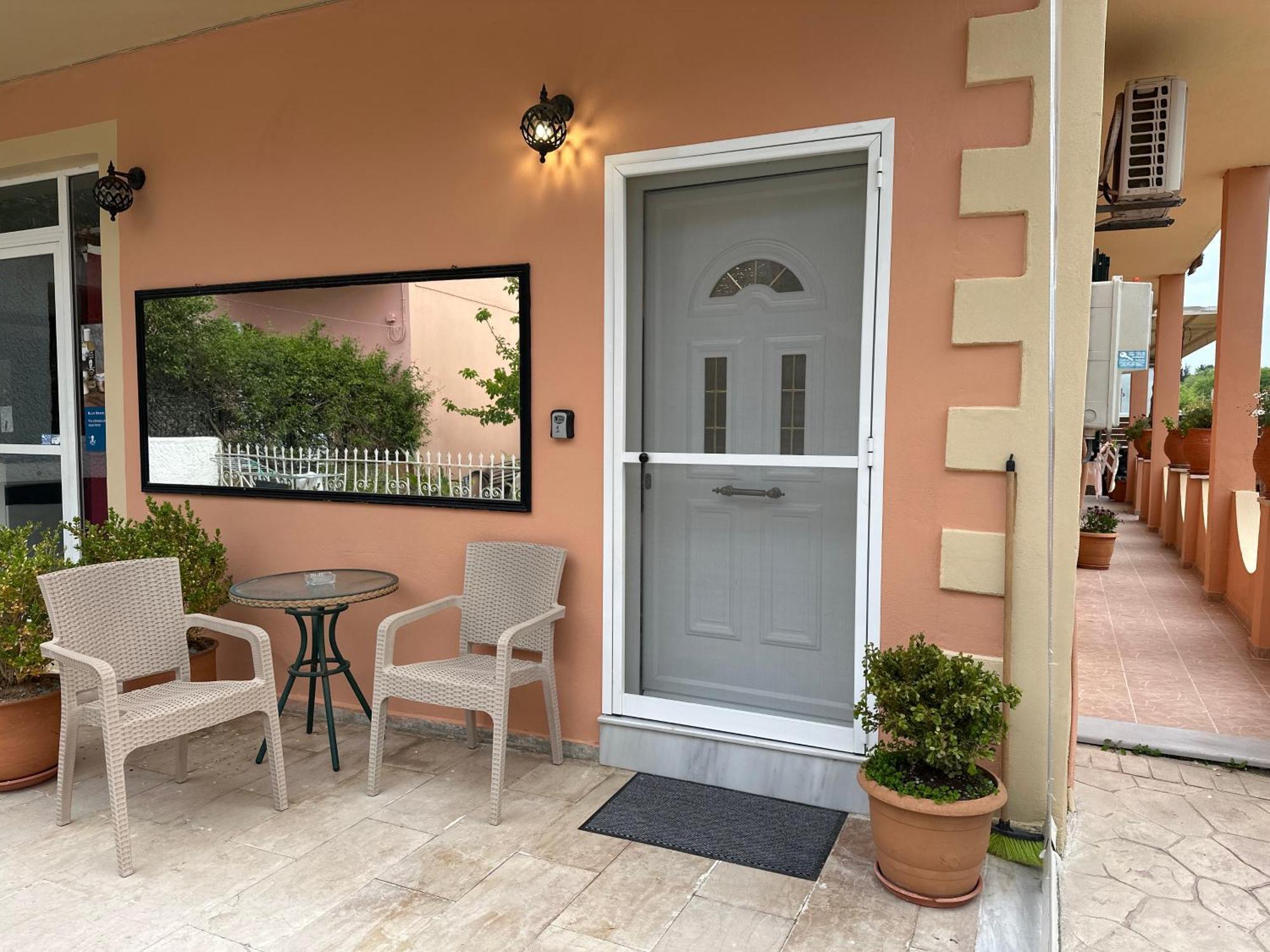 Evelina Luxury Suites In Corfu Ypsos Eksteriør billede
